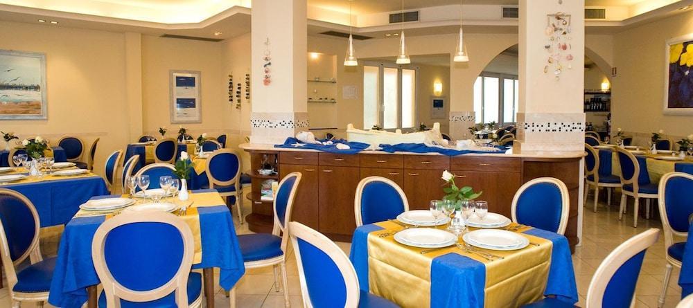Hotel Bel Sit アラッシオ エクステリア 写真