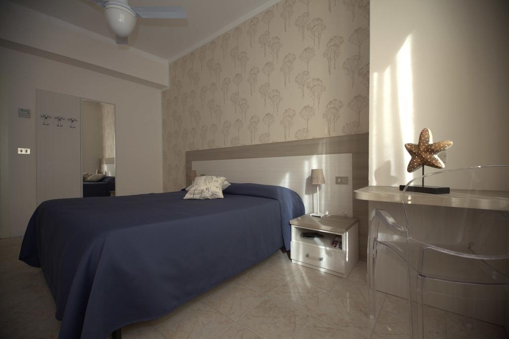 Hotel Bel Sit アラッシオ 部屋 写真