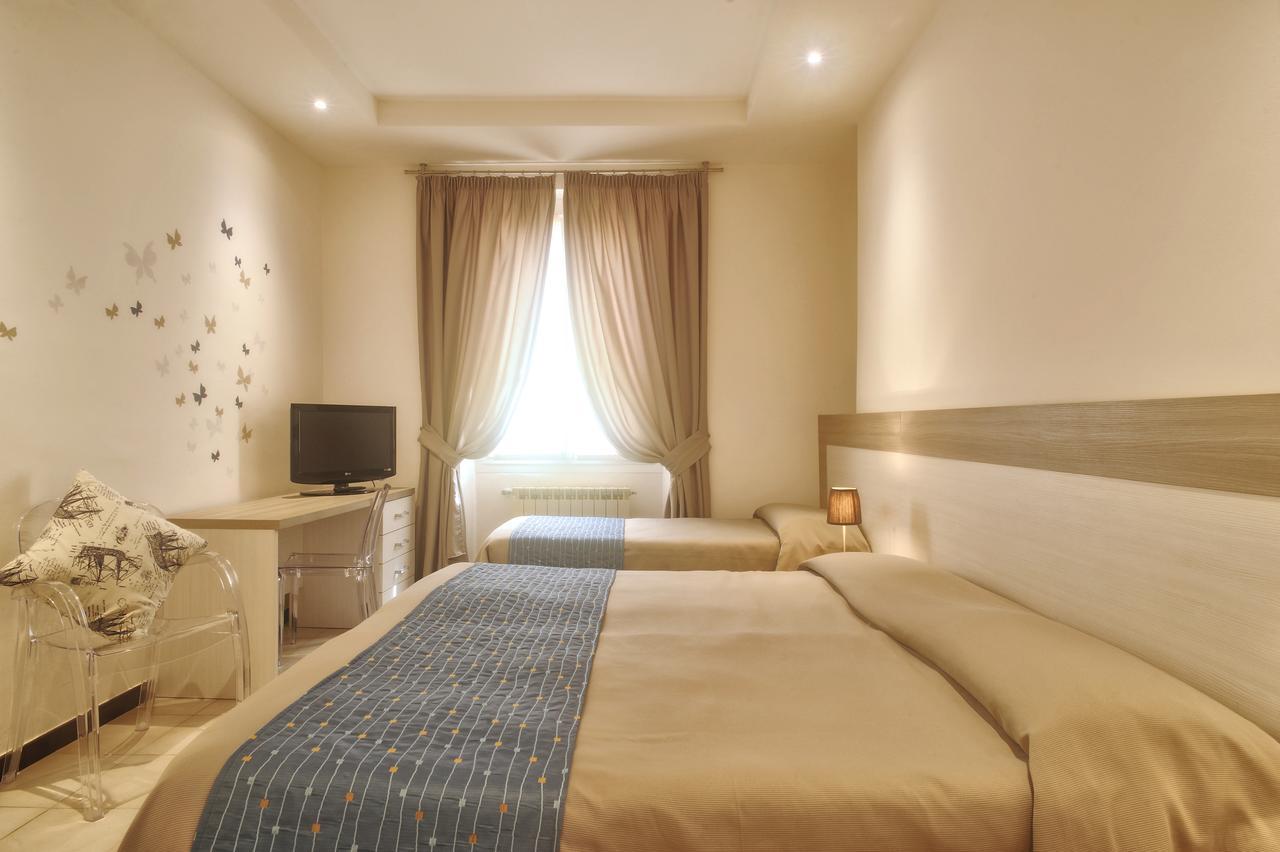 Hotel Bel Sit アラッシオ エクステリア 写真